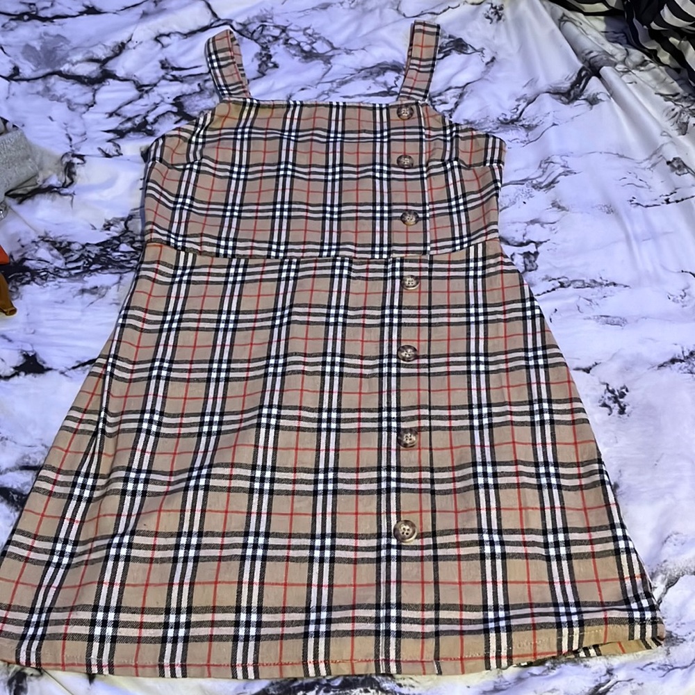 Dress, only worn once, soft